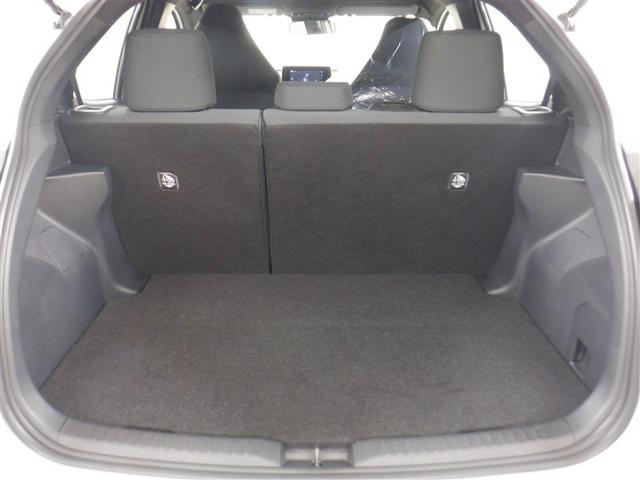 ヤリス ハイブリッドＧ　４ＷＤ　ミュージックプレイヤー接続可　バックカメラ　衝突被害軽減システム　キーレス　ＡＢＳ　エアバッグ　スマートキー　オートクルーズコントロール（8枚目）