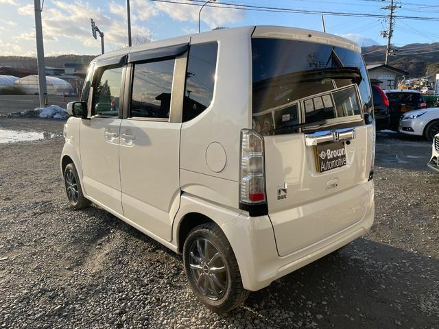 Ｎ－ＢＯＸ 　４ＷＤ／両側スラ／エンスタ／バックカメラ／ＣＤ／ナビ／ＴＶ／シートヒーター／運転席・助手席エアバック／ＡＢＳ／横滑り防止装置／盗難防止装置／パワステ／パワーウィンドウ／キーレス／アイドリングストップ車（8枚目）