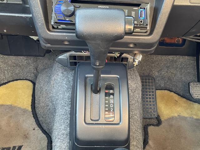 ジムニー 　４ＷＤ／ＣＤ／電動ウィンチ付き／冬タイヤ装着／ＡＭ／ＦＭ／エンジンスターター／３ＡＴ／パートタイム４ＷＤ／エアコン（15枚目）