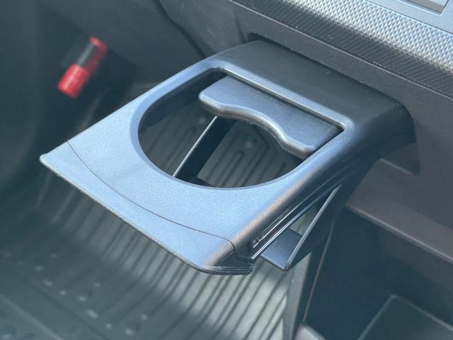 フリード Ｇ　ジャストセレクション　社外ナビ／ＴＶ／ＥＴＣ／ドラレコ／両スラ左側パワスラ／運転席・助手席エアバック／ＡＢＳ／盗難防止装置／横滑り防止装置／エアコン／パワステ／パワーウィンドウ／キーレス／３列シート／ウォークスルー／ラジオ（28枚目）
