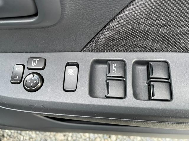 ワゴンＲ ＦＸ　４ＷＤ　キーレスエントリー　アイドリングストップ　電動格納ミラー　シートヒーター　ＭＴ　盗難防止システム　ＡＢＳ　ＣＤ　ミュージックプレイヤー接続可　衝突安全ボディ　エアコン　パワーステアリング（25枚目）