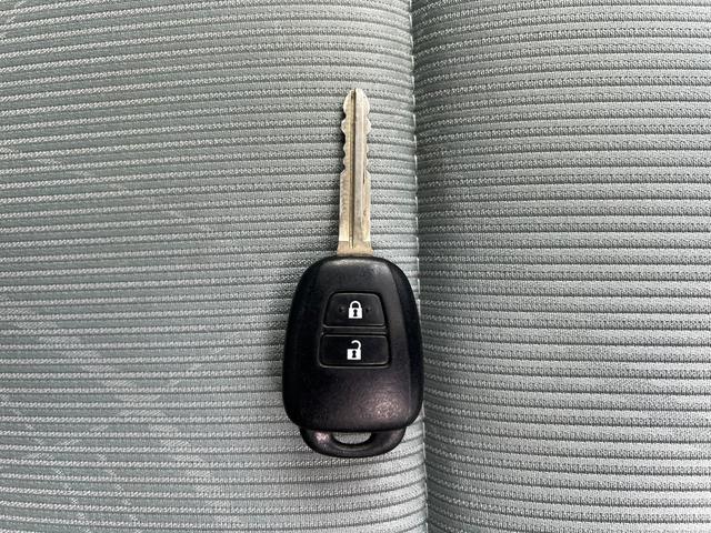 アクア Ｓ　５ドアハッチバック／フルセグ／バックカメラ／純正ナビ／Ｂｌｕｅｔｏｏｔｈ／ＣＤ／ＤＶＤ／シートヒーター／シートアレンジ／ＥＴＣ☆（36枚目）