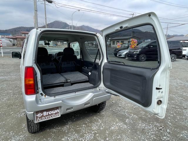 ジムニー ワイルドウインド　ジムニー６６０ワイルドウインド　４ＷＤ☆１Ｄオーディオ／シートヒーター／ＥＴＣ／フォグ／運転席・助手席エアバック／ＡＢＳ／エアコンクーラー／パワステ／ＣＤ／パワーウィンドウ／キーレス（9枚目）