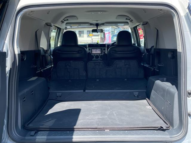 ＦＪクルーザー 　純正ナビ／ＥＴＣ／バックカメラ／リヤフォグ／中古夏タイヤ／運転席・助手席・サイド・カーテンエアバック／ＡＢＳ／盗難防止装置／横滑り防止装置／障害物センサーエアコン／パワステ／パワーウィンドウ／キーレス（12枚目）