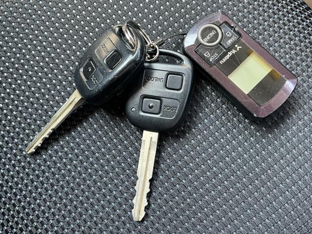 ＦＪクルーザー 　純正ナビ／ＥＴＣ／バックカメラ／リヤフォグ／中古夏タイヤ／運転席・助手席・サイド・カーテンエアバック／ＡＢＳ／盗難防止装置／横滑り防止装置／障害物センサーエアコン／パワステ／パワーウィンドウ／キーレス（40枚目）