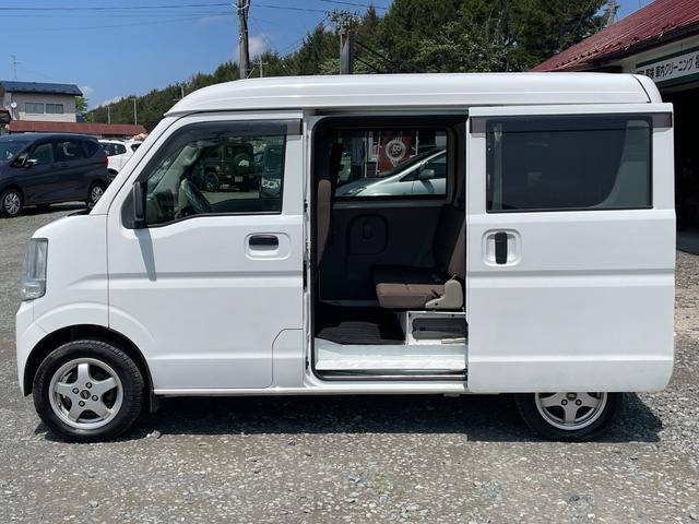 ＮＶ１００クリッパーバン ＤＸ　ＧＬパッケージ　運転席エアバッグ／助手席エアバッグ／ＡＢＳ／エアコン・クーラー／パワーウィンドウ／キーレス／フルフラット／両側スライドドア／寒冷地仕様／４ＷＤ切替スイッチ（5枚目）