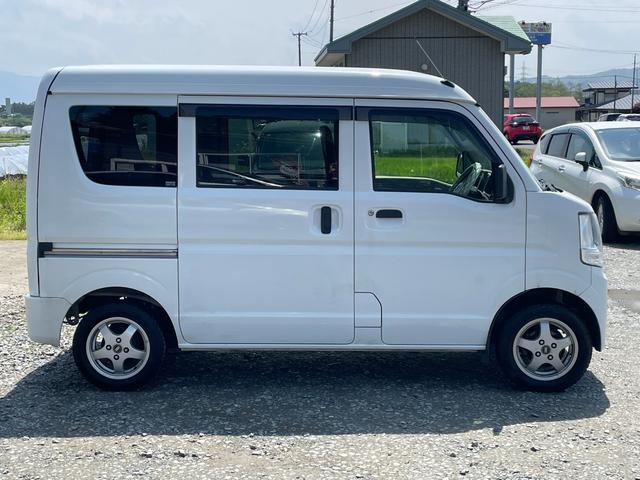 ＮＶ１００クリッパーバン ＤＸ　ＧＬパッケージ　運転席エアバッグ／助手席エアバッグ／ＡＢＳ／エアコン・クーラー／パワーウィンドウ／キーレス／フルフラット／両側スライドドア／寒冷地仕様／４ＷＤ切替スイッチ（6枚目）