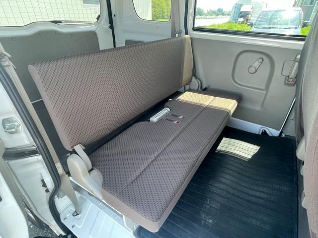 ＮＶ１００クリッパーバン ＤＸ　ＧＬパッケージ　運転席エアバッグ／助手席エアバッグ／ＡＢＳ／エアコン・クーラー／パワーウィンドウ／キーレス／フルフラット／両側スライドドア／寒冷地仕様／４ＷＤ切替スイッチ（13枚目）