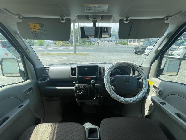ＮＶ１００クリッパーバン ＤＸ　ＧＬパッケージ　運転席エアバッグ／助手席エアバッグ／ＡＢＳ／エアコン・クーラー／パワーウィンドウ／キーレス／フルフラット／両側スライドドア／寒冷地仕様／４ＷＤ切替スイッチ（16枚目）