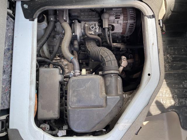 ＮＶ１００クリッパーバン ＤＸ　ＧＬパッケージ　運転席エアバッグ／助手席エアバッグ／ＡＢＳ／エアコン・クーラー／パワーウィンドウ／キーレス／フルフラット／両側スライドドア／寒冷地仕様／４ＷＤ切替スイッチ（42枚目）