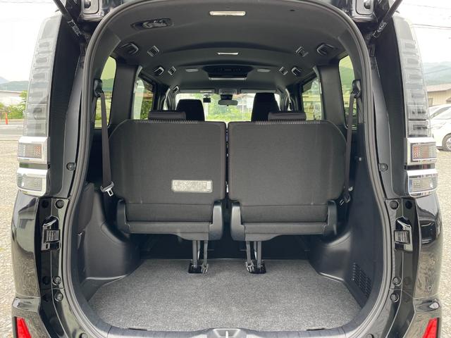 ヴォクシー ＺＳ　煌ＩＩ　ＺＳ煌ＩＩ／４ＷＤ／ＱＭＩコーティング／Ｄｉｎｉｔｒｏｌ実施済み／スマートキー一体型エンスタ／フルセグ／ＥＴＣ／後席モニター（11枚目）