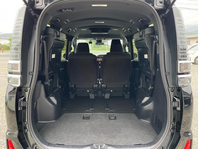 ヴォクシー ＺＳ　煌ＩＩ　ＺＳ煌ＩＩ／４ＷＤ／ＱＭＩコーティング／Ｄｉｎｉｔｒｏｌ実施済み／スマートキー一体型エンスタ／フルセグ／ＥＴＣ／後席モニター（12枚目）