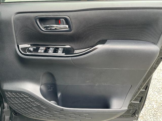 ヴォクシー ＺＳ　煌ＩＩ　ＺＳ煌ＩＩ／４ＷＤ／ＱＭＩコーティング／Ｄｉｎｉｔｒｏｌ実施済み／スマートキー一体型エンスタ／フルセグ／ＥＴＣ／後席モニター（36枚目）