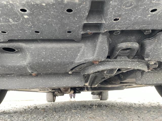 ヴォクシー ＺＳ　煌ＩＩ　ＺＳ煌ＩＩ／４ＷＤ／ＱＭＩコーティング／Ｄｉｎｉｔｒｏｌ実施済み／スマートキー一体型エンスタ／フルセグ／ＥＴＣ／後席モニター（47枚目）