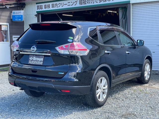 エクストレイル 　純正ナビ／ＴＶ／ＥＴＣ／バックカメラ／Ｂｌｕｅｔｏｏｔｈ／シートヒーター／アイドリングストップ／運転席・助手席エアバック／ＡＢＳ／盗難防止装置／横滑り防止装置／障害物センサー／パーキングアシスト（8枚目）
