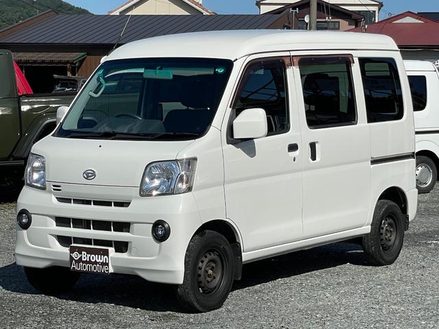 ハイゼットカーゴ 　１Ｄオーディオ／フロントフォグ／リヤヒーター／４ＷＤ／運転席・助手席エアバック／ＡＢＳ／エアコン・クーラー／パワステ／パワーウィンドウ／キーレス／両側スライドドア／ＣＤ（3枚目）