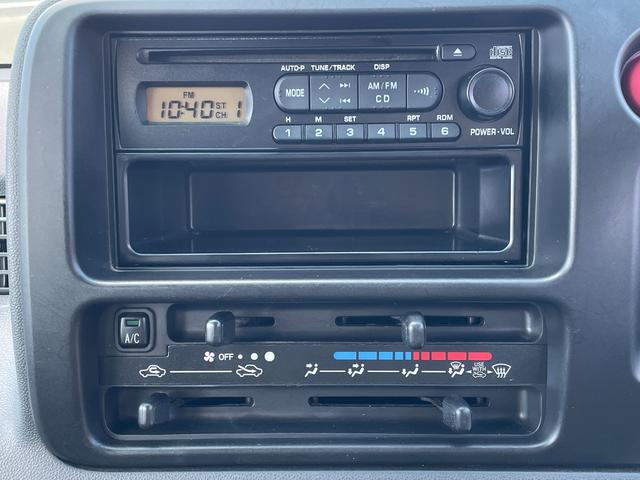 ハイゼットカーゴ 　１Ｄオーディオ／フロントフォグ／リヤヒーター／４ＷＤ／運転席・助手席エアバック／ＡＢＳ／エアコン・クーラー／パワステ／パワーウィンドウ／キーレス／両側スライドドア／ＣＤ（17枚目）
