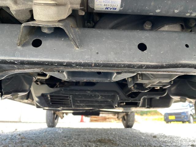ハイゼットカーゴ 　１Ｄオーディオ／フロントフォグ／リヤヒーター／４ＷＤ／運転席・助手席エアバック／ＡＢＳ／エアコン・クーラー／パワステ／パワーウィンドウ／キーレス／両側スライドドア／ＣＤ（35枚目）