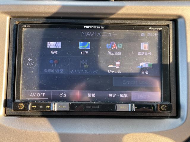 フィット  中古冬タイヤ付き/純正フロアマット/運転席・助手席エアバック/ABS/盗難防止システム/頸部衝突緩和ヘッドレス/エアコン/パワステ/パワーウインドウ/CD/DVD/キーレス(17枚目)