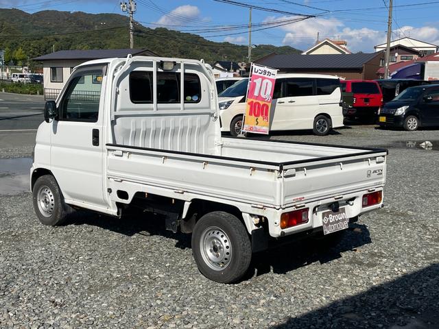 アクティトラック  AM/FM/5速マニュアル車/作業灯/運転席エアバック/エアコン・クーラー/パワステ/4WD(6枚目)
