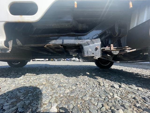 アクティトラック  AM/FM/5速マニュアル車/作業灯/運転席エアバック/エアコン・クーラー/パワステ/4WD(36枚目)