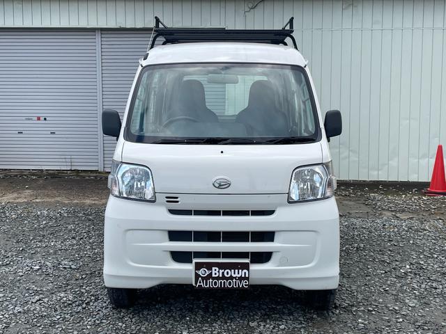 ハイゼットカーゴ キャリアルーフ付/リアヒーター/MT車/運転席エアバッグ/助手席エアバック/エアコン/クーラー/パワステ/両側スライドドア/4WD(2枚目)