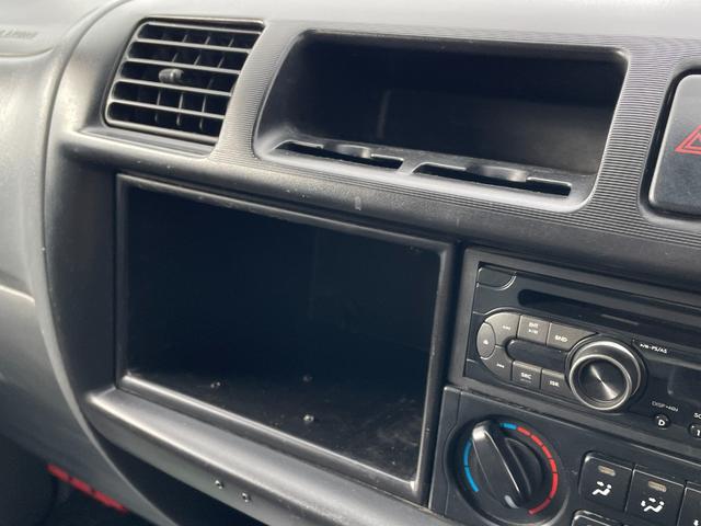 ボンゴバン 両側スライドドア/中古夏タイヤ/AUX/運転席・助手席エアバック/ABS/エアコン・クーラー/パワステ/パワーウィンドウ/寒冷地仕様車/4WD(22枚目)