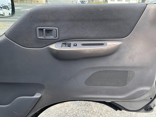 ボンゴバン 両側スライドドア/中古夏タイヤ/AUX/運転席・助手席エアバック/ABS/エアコン・クーラー/パワステ/パワーウィンドウ/寒冷地仕様車/4WD(25枚目)