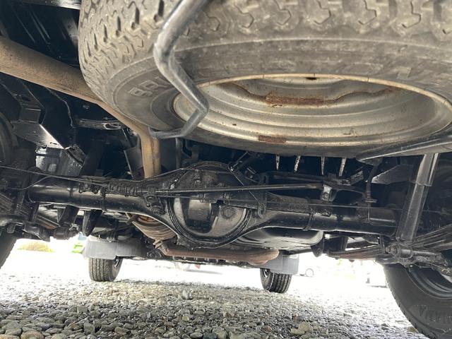 ボンゴバン 両側スライドドア/中古夏タイヤ/AUX/運転席・助手席エアバック/ABS/エアコン・クーラー/パワステ/パワーウィンドウ/寒冷地仕様車/4WD(32枚目)