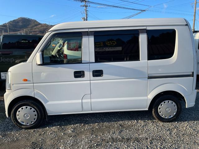 ＮＶ１００クリッパーバン 　パワステ／エアバッグ／ＡＢＳ／ワンセグＴＶ／パワーウィンドウ／キーレス／両スラ／ＥＴＣ／寒冷地仕様（8枚目）