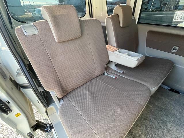 ＮＶ１００クリッパーバン 　パワステ／エアバッグ／ＡＢＳ／ワンセグＴＶ／パワーウィンドウ／キーレス／両スラ／ＥＴＣ／寒冷地仕様（11枚目）