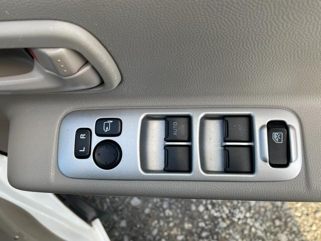 ＮＶ１００クリッパーバン 　パワステ／エアバッグ／ＡＢＳ／ワンセグＴＶ／パワーウィンドウ／キーレス／両スラ／ＥＴＣ／寒冷地仕様（22枚目）