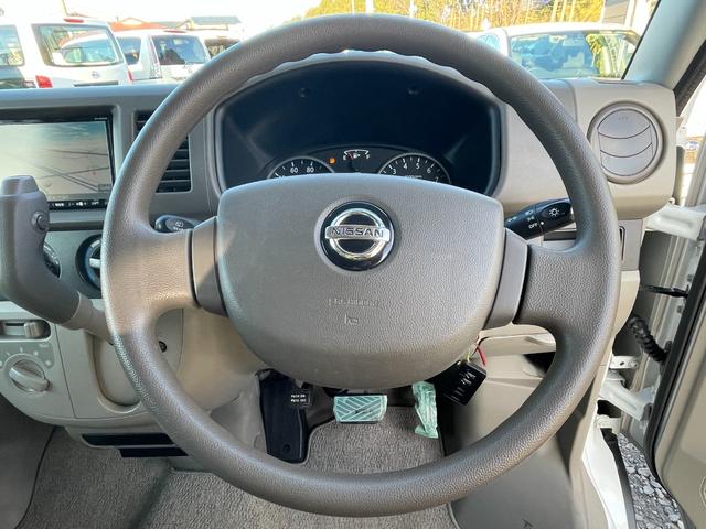 ＮＶ１００クリッパーバン 　パワステ／エアバッグ／ＡＢＳ／ワンセグＴＶ／パワーウィンドウ／キーレス／両スラ／ＥＴＣ／寒冷地仕様（39枚目）