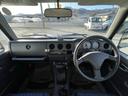 　４ＷＤ／ＣＤ／電動ウィンチ付き／冬タイヤ装着／ＡＭ／ＦＭ／エンジンスターター／３ＡＴ／パートタイム４ＷＤ／エアコン（12枚目）