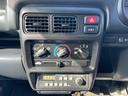 AM/FM/5速マニュアル車/作業灯/運転席エアバック/エアコン・クーラー/パワステ/4WD(16枚目)