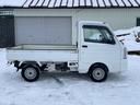 キャリイトラック 　運転席・助手席エアバッグ／ＡＢＳ／パワステ／４ＷＤ／３速ＡＴ車／ＡＭ・ＦＭラジオ／スペアタイヤあり（4枚目）