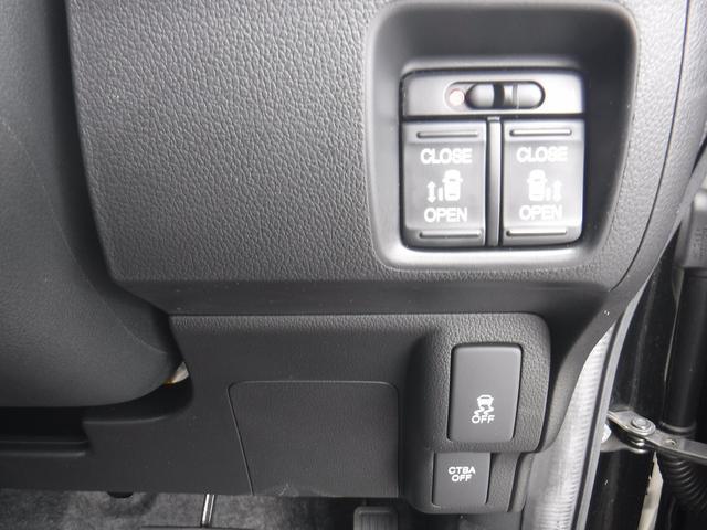 GターボSSパッケージ 4WD 衝突軽減 両側自動 SDナビ(6枚目)