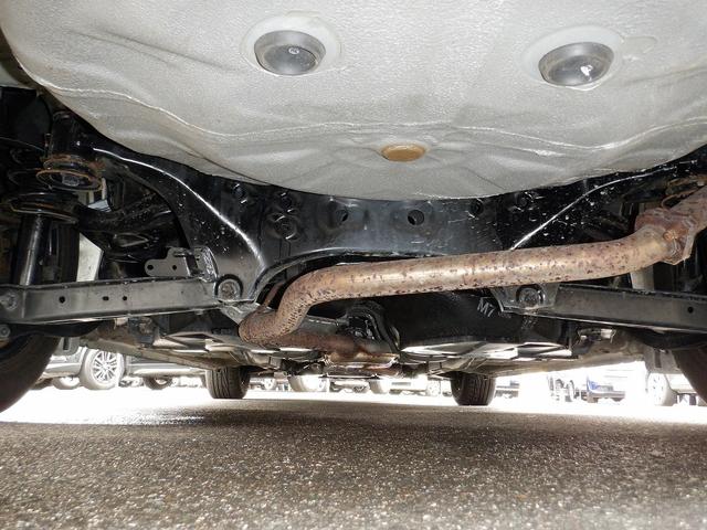 1.6i 禁煙車 新品社外ナビ取付 CD/DVD再生 12セグTV ブルートゥース ETC キーレス 横滑り防止 セキュリティ 電動格納ミラー 取説・保証書・記録簿有り(3枚目)