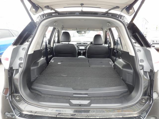 20X ハイブリッド エマージェンシーブレーキP 東京仕入 4WD メーカー7イイチSDナビ 12セグTV バックカメラ アラウンドビューカメラ 衝突軽減装置 パワーバックドア LEDライト アイドリングストップ ハーフレザーシート シートヒーター(10枚目)