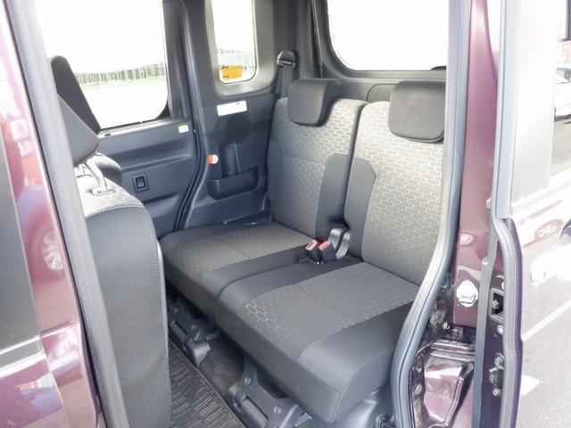 GターボSAIII 4WD 千葉県仕入 禁煙車 衝突軽減装置 両側電動スライド LEDライト スマートキー 純正SDナビ CD/DVD再生 12セグTV ブルートゥース USB ステアリモコン オートハイビーム 横滑防止(57枚目)