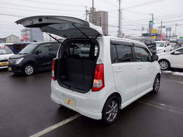リミテッドII 4WD 禁煙車 夏・冬タイヤ付 モニター付きオーディオ CD再生 AUX バックカメラ スマートキー プッシュスタート シートヒーター オートライト オートエアコン HIDライト ベンチシート(31枚目)