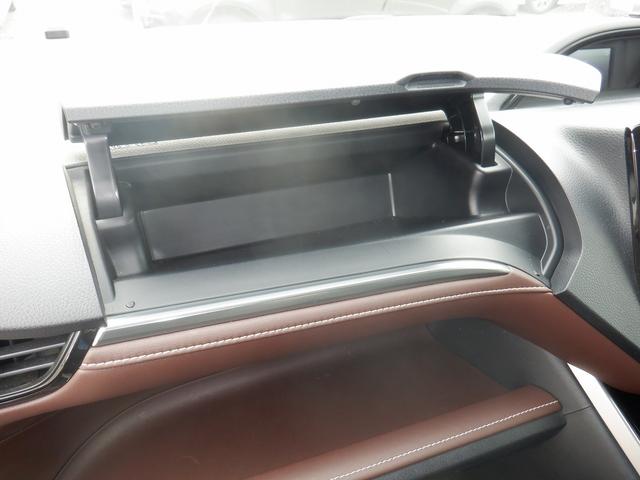 Gi 大阪府仕入 4WD 禁煙車 フリップダウン TRDエアロ 両側電動スライド クルーズコントロール LEDライト コーナーセンサー 社外SDナビ DVD ブルートゥース 12セグ バックカメラ ETC(26枚目)