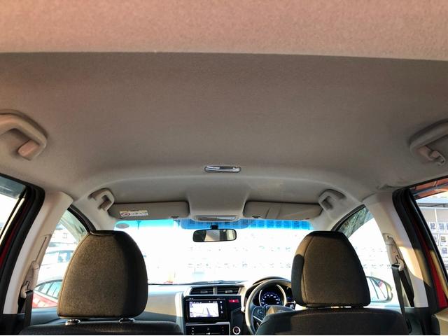 Fパッケージ 4WD ホンダ純正7インチフルセグTVナビ 1オーナー禁煙車 寒冷地仕様 Bluetooth接続可 DVD再生 バックカメラ アイドリングストップ プッシュスタート LEDライト ETC スマートキー(33枚目)