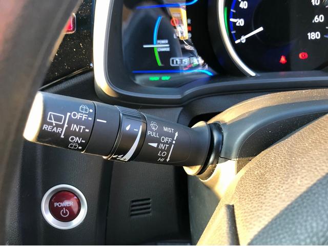 Fパッケージ 4WD ホンダ純正7インチフルセグTVナビ 1オーナー禁煙車 寒冷地仕様 Bluetooth接続可 DVD再生 バックカメラ アイドリングストップ プッシュスタート LEDライト ETC スマートキー(39枚目)