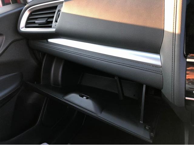 Fパッケージ 4WD ホンダ純正7インチフルセグTVナビ 1オーナー禁煙車 寒冷地仕様 Bluetooth接続可 DVD再生 バックカメラ アイドリングストップ プッシュスタート LEDライト ETC スマートキー(54枚目)