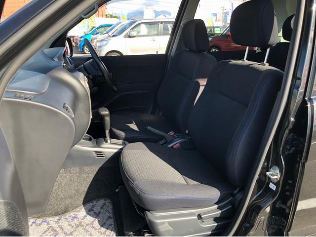 カスタムL 禁煙車 4WD ターボ 7インチナビ フルセグTV 15インチ純正アルミホイール CD・DVD再生 USB接続 ETC センターデフロック 前方録画ドライブレコーダー キーレス リアスポイラー(13枚目)