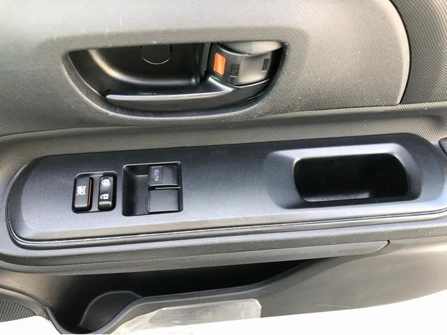 L -当店買取車両- 法人1オーナー 後期型 SDナビ CD・DVD再生 1セグTV Bluetooth接続 バックカメラ アイドリングストップ リアスポイラー オートエアコン ミラーウインカー(20枚目)