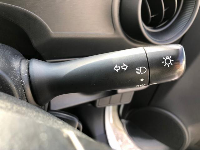 L -当店買取車両- 法人1オーナー 後期型 SDナビ CD・DVD再生 1セグTV Bluetooth接続 バックカメラ アイドリングストップ リアスポイラー オートエアコン ミラーウインカー(47枚目)