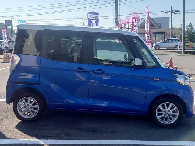 X Vセレクション 4WD -神奈川県仕入- ツートンカラー エマージェンシーブレーキ 純正SDナビ アラウンドビューモニター Bluetooth接続 ETC 純正セーフティイルミネーション 後席サンシェード ドライブレコーダー(5枚目)