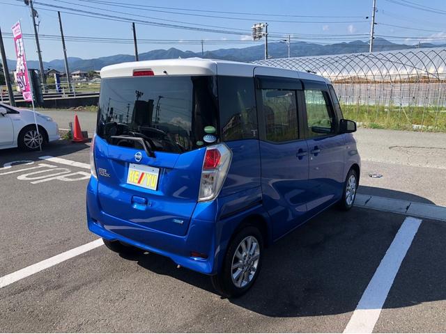 X Vセレクション 4WD -神奈川県仕入- ツートンカラー エマージェンシーブレーキ 純正SDナビ アラウンドビューモニター Bluetooth接続 ETC 純正セーフティイルミネーション 後席サンシェード ドライブレコーダー(6枚目)